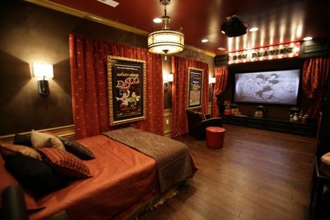 SOOO want this for my home theater some day! Well, in my dream home anyway... Vintage Disney Room, Disney Themed Rooms, Theater Room Decor, Disney Room, Disney Bedrooms, Movie Room Decor, At Home Movie Theater, Disney Rooms, Fantasy Style