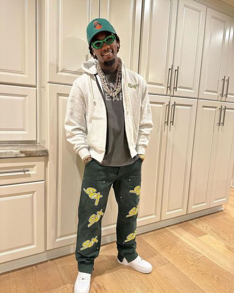 Offset Outfit from February 11, 2023 | WHAT’S ON THE STAR? Air Jordan 4 Off White Outfits Men, Offset Outfit, Streetwear Fitted Hat With Curved Brim, Offset Outfits Rapper, Cargo Pants Graphic Tee Outfit Men, Hip Hop 5-panel Fitted Hat For Streetwear, Offset Rapper, Save Outfits, Rapper Outfits