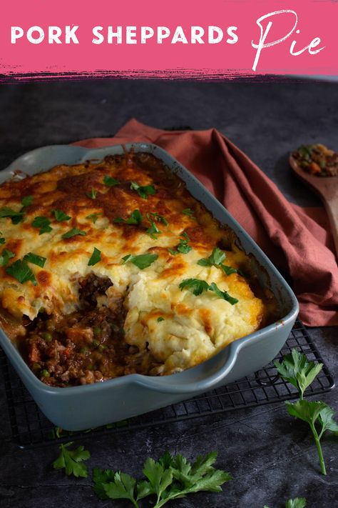 Mince Pork Recipes, Sheppards Pie Recipe, Lamb Mince Recipes, Pork Pie Recipe, Pork Mince Recipes, Australian Recipes, Shepherd Pie, Confit Recipes, Pork Dinners