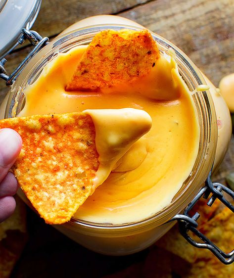 NACHO CHEESE SAUCE RECIPE IN 10 MINUTES Nacho Sauce Recipe, Nacho Cheese Sauce Recipe, Homemade Enchilada Sauce Recipe, Nacho Sauce, Nacho Recipe, Ravioli Sauce, Roasted Garlic Hummus, Recipes With Enchilada Sauce, Mango Salsa Recipes