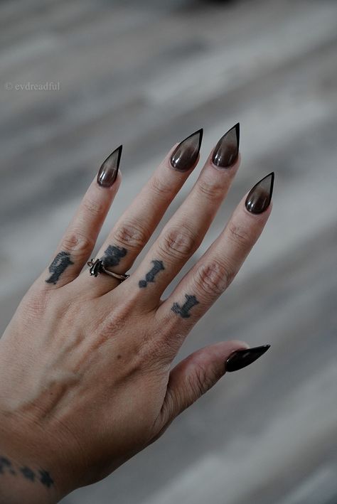 Translucent Black Acrylic Nails, Coffin Witchy Nails, Glass Black Nails, Black Translucent Nails, Translucent Nail Designs, Black Sheer Nails, Short Stiletto Halloween Nails, Black Glass Nails, Translucent Black Nails