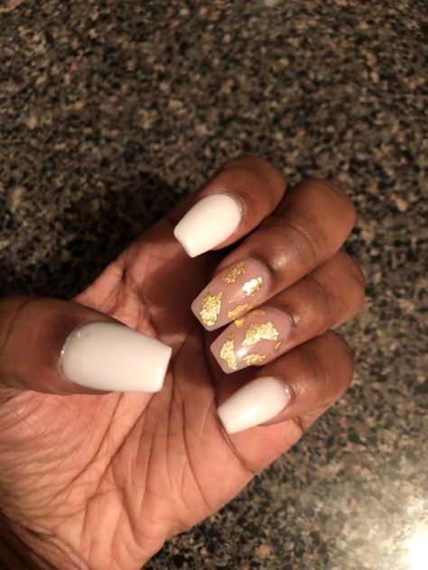 Short nails with white and gold sparkles Nails White With Gold, Nails With White And Gold, Short Nail Design, Nails With White, Nails White, Short Nail, Short Nail Designs, Gold Moon, Gold Sparkle