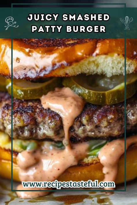 A classic burger elevated with a crisp, juicy patty and a tangy, flavorful sauce that takes it to the next level. Burgers Sauce, Juicy Burger Recipe, Smashed Burgers, Classic Burger, Craft Burger, Juicy Burgers, Juicy Burger, Secret Sauce, Burger Recipe