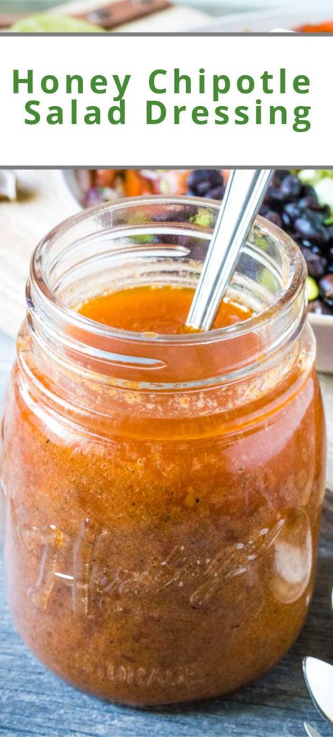 Honey Salad Dressing Recipe, Chipotle Vinaigrette Dressing, Mexican Salad Dressings, Chipotle Salad Dressing, Chipotle Salad, Honey Salad Dressing, Chipotle Copycat Recipes, Chipotle Vinaigrette, Chipotle Recipes