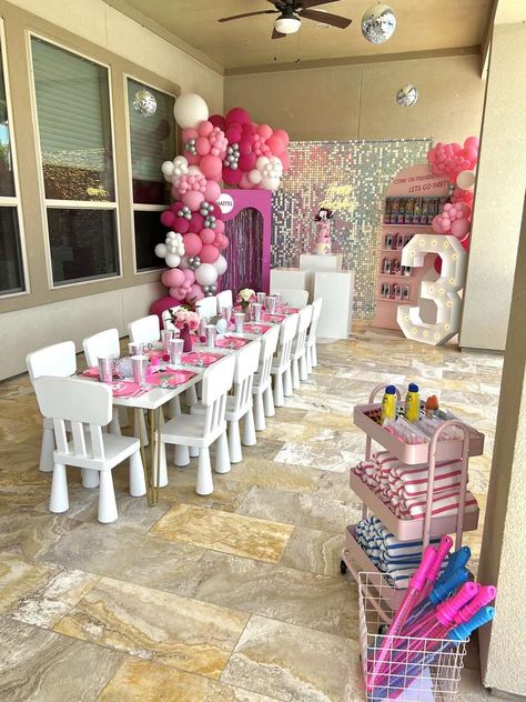 Barbie Birthday Party Ideas | Photo 2 of 12 | Catch My Party House Pool Party, Barbie Birthday Party Ideas, Dream House Pool, Barbie Pool Party, Third Birthday Girl, Barbie Party Decorations, Birthday Barbie, Birthday Decorations At Home, Barbie Theme Party