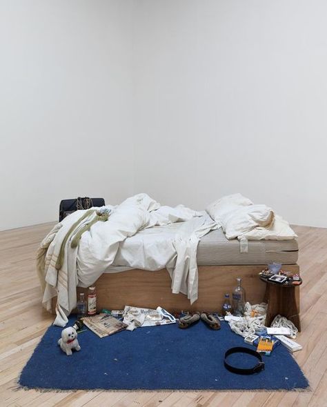 Tracey Emin My Bed, Tracy Emin, Unmade Bed, Flat Share, Messy Bed, Tracey Emin, Tate Britain, Gcse Art, Bedding Brands