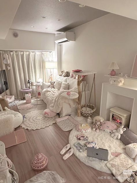 Dream Bedroom Inspiration, Coquette Room, Apartment Goals, Dream Apartment Decor, My Aesthetic, Room Redesign, Girly Room, Cute Room Ideas, Dream House Rooms