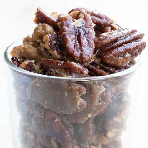 Sugar Free Glaze, Keto Candied Pecans, Keto Bites, Candied Nuts Recipe, Low Carb Candy, Keto Fudge, Glazed Pecans, Keto Granola, Healthy Candy