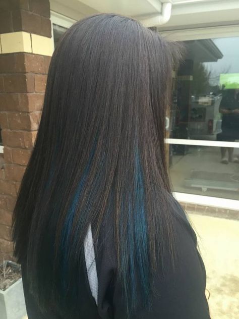 Long Hair Blue Highlights, Blue Peekaboo Hair, Highlights Peekaboo, Streaks Hair, Natural Hair Highlights, Blue Hair Highlights, Peekaboo Hair, Hair Color Streaks, Hair Color Burgundy