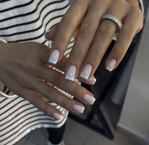 Manicure Gel, Minimalist Nails, Fabulous Nails, Fancy Nails, French Tip Nails, Chrome Nails, Square Nails, Wedding Nails, Trendy Nails