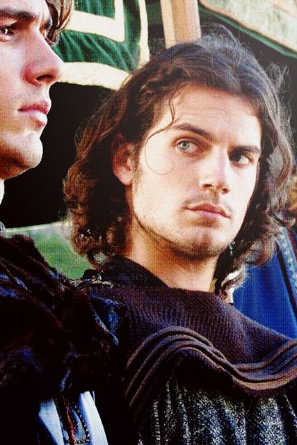 Henry Cavill  ... OMG HIS HAIR!!!!!!!!!!!!!! Young Henry Cavill, Tristan Isolde, Young Henrys, Love Henry, Christian Grey, Sirius Black, Henry Cavill, Most Beautiful Man, Blue Eyes