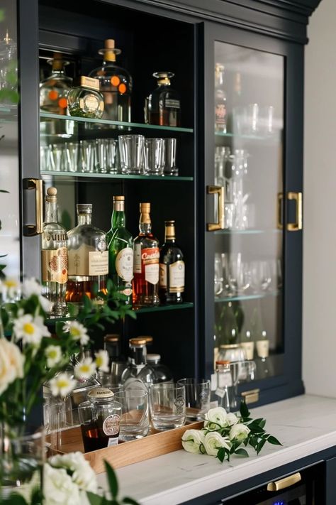 5 Home Bar Decor Ideas for a Stylish Space Styling Bar Shelves, Bar Setup Home, Bar Cabinet Styling, Dry Bar Design, Built In Bar In Living Room, Home Bar Decor Ideas, Mini Bar Ideas Small Spaces, Traditional Home Bar, Bar Decoration Ideas