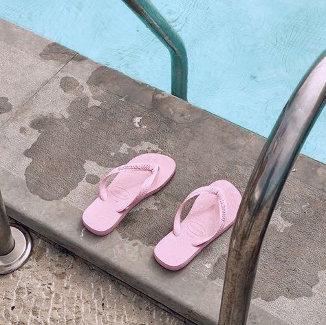 Flip Flop Aesthetic, Aesthetic Pink, Ribbon Slides, Flip Flop, Womens Flip Flop, Dream Life, Mens Flip Flop, Flip Flops, Hot Pink