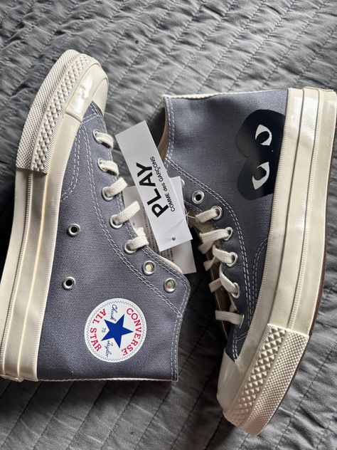 Cdg Converse Grey, Cdg Shoes, Tennis Inspiration, Comme Des Garcons Play Converse, Cdg Converse, Converse Play, Converse Aesthetic, Play Converse, Custom Sneakers Diy