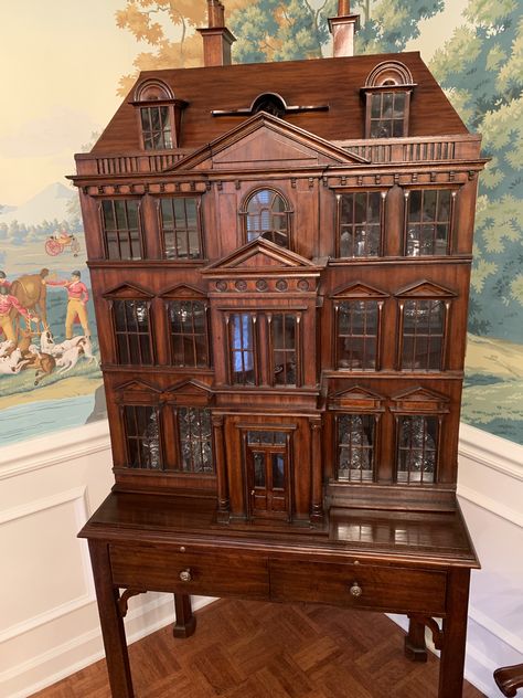 Victorian Doll House, Antique Dollhouse, Uc Berkeley, Art Major, Doll House Plans, Victorian Dollhouse, Miniature Rooms, Fantasy House, Barbie House