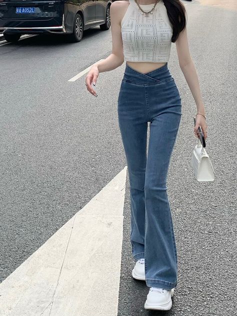 2022 new high waist hip lift skinny jeans women's elastic slim micro horn pants 얼짱 소녀, غرفة ملابس, High Waisted Mom Jeans, Stil Inspiration, High Waisted Flares, Flare Leggings, High Waisted Jeans, 여자 패션, Jeans Women