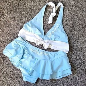 Y2k Bathing Suit, River Mermaid, Light Blue Bathing Suit, Retro Prom Dress, Pretty Swimsuits, Pretty Bikinis, Blue Bathing Suit, Light Blue Aesthetic, Beach Fits