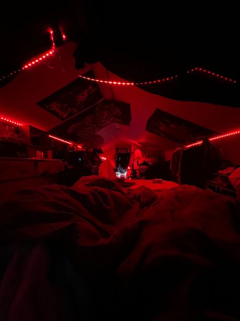 Rooms With Christmas Lights, Red Bedroom Aesthetic Grunge, Aesthetic Boys Room Ideas, Red Black And White Room Ideas Bedrooms, Red Rooms Aesthetic, Dark Rooms Ideas, Red Led Room Aesthetic, Red Led Room, Red And Black Room Ideas