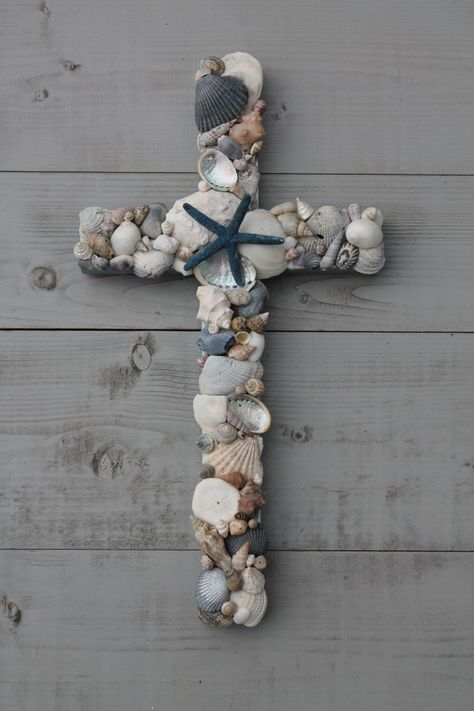 Seashell Wooden Cross/Beach Decor by MyHoneypickles Seashell Cross, Shell Projects, Women's Retreat, Beach Bathroom, Wedding Cross, Wooden Crosses, Cross Wall, Beach Room, Beach Bedroom