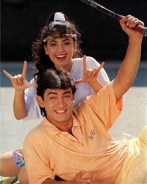 Celebrities Drawings, Old Film Stars, Juhi Chawla, Bollywood Funny, Bollywood Pictures, 90s Bollywood, Celebrity Drawings, Aamir Khan, Vintage Bollywood