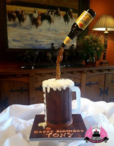 Shiner Bock Gravity-defying Beer Mug Cake - Cake by Cakes ROCK!!! Beer Cakes For Men, Root Beer Cake, Beer Can Cakes, Coke Cake, Beer Mug Cake, Gravity Defying Cake, Gravity Cake, Beer Cake, Birthday Cakes For Men