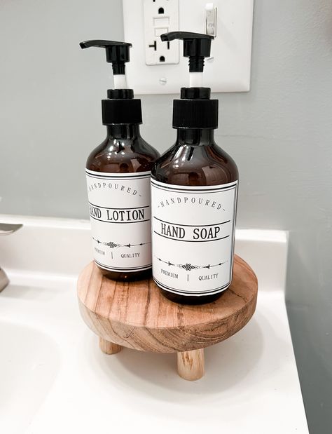 Soap Display Ideas, Bathroom Vanity Farmhouse, Amazon Bathroom Decor, Small Rustic Bathroom, Farmhouse Bathroom Inspiration, Amazon Farmhouse Decor, Modern Farmhouse Bathroom Decor, Small Farmhouse Bathroom, Small Bathroom Inspiration