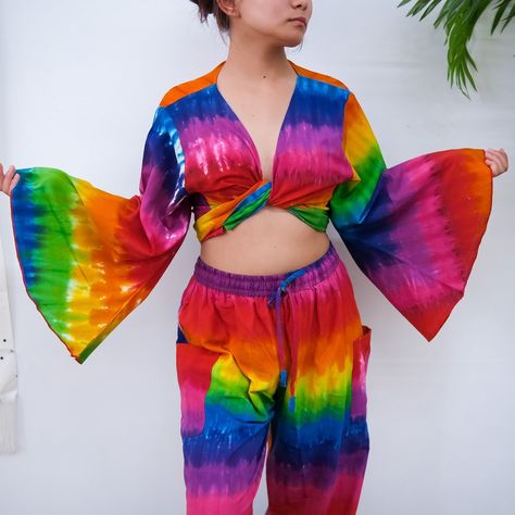 Pride Festival Outfit is launching tomorrow at 9 am Est 🦋Made from 100 % Cotton… 🌸Plus Size Inclusive.. #pridefestival #pridefashion #lgbtq🌈 #rainbow #colorful #loveislove #prideoutfit #ethicalfashion #slowfashion Pride Festival Outfit, Pride Festival, Lgbtq Rainbow, Hippie Fashion, 9 Am, Pride Outfit, Hippie Style, Ethical Fashion, Festival Outfit