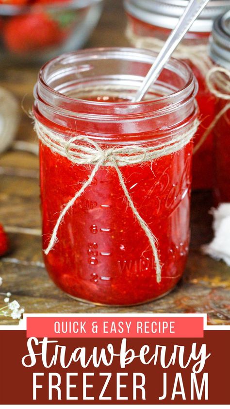 Easy Freezer Jam, Strawberry Jelly Recipes, Refrigerator Jam, Strawberry Freezer Jam, Canned Strawberries, Freezer Jam Recipes, Strawberry Rhubarb Jam, Cream Corn, Strawberry Jam Recipe