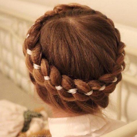 Four strand crown braid with ribbon ♥ Ribbon Braids, Hair Knot, Braids Hairstyles Pictures, Bow Hairstyle, Halo Hair, Ribbon Hairstyle, Hair Ribbons, Crown Braid, Heart Hair