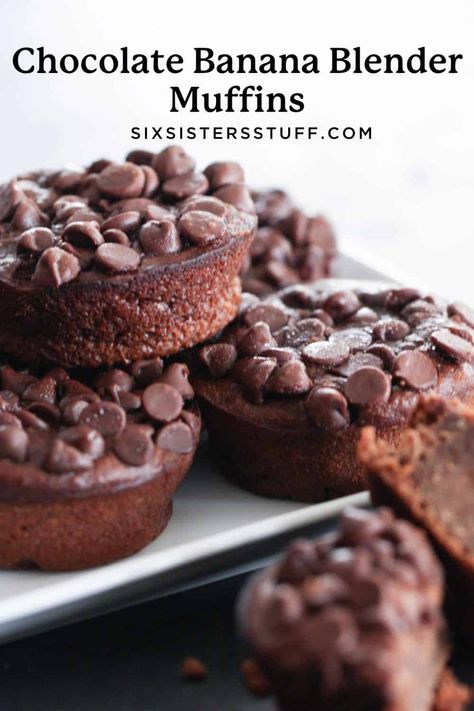 Chocolate Banana Blender Muffins Recipe Nutella Muffin, Healthy Chocolate Banana, Muffins Blueberry, Muffins Chocolate, Blender Food, Blender Muffins, Morning Glory Muffins, Donut Muffins, Chocolate Banana Muffins