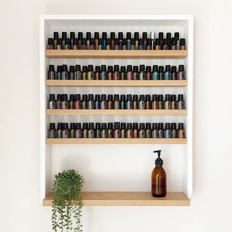 Essential Oils Organization, Oil Rack, Essential Oil Shelf, Essential Oils Collection, Healthy Remedies, Flat Decor, Essential Oil Storage, Decor Shelf, Oil Storage