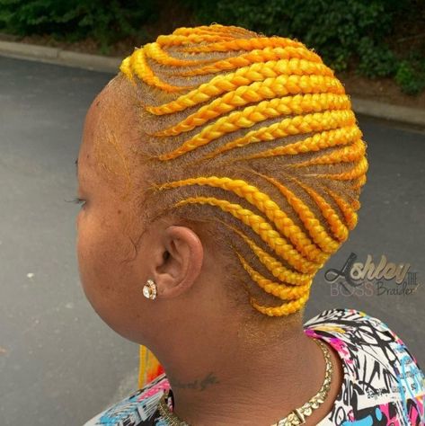 Yellow Lemonade Style Braids Medium Size Braids, Beyonce Braids, Side Cornrows, Lemonade Braids Hairstyles, Women Cornrows, Style Braids, Lemonade Braids, Hair Adviser, Hairstyle Idea