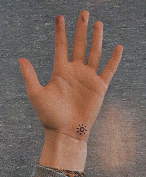 Hand Palm Tattoos, Palm Tattoo, Palm Tattoos, Fun Money, Hand Palm, Sun Tattoo, Small Hands, Sun, Money