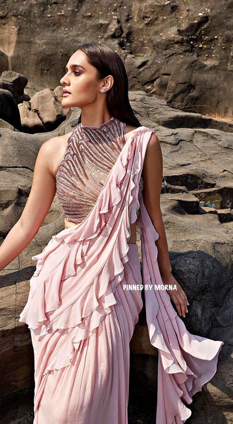 Gaurav Gupta - India 🇮🇳. Gaurav Gupta Saree, Gaurav Gupta, Embroidered Blouse Designs, Saree Trends, Embroidered Blouse, Runway Fashion, Blouse Designs, Saree, India