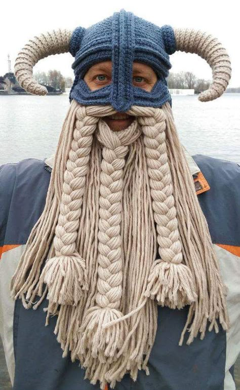 Crochet Viking hat and balaclava with braided beard Crocheted Beard Pattern, Crochet Beard Hat, Crochet Viking Hat, Crochet Beard, Beard Hat, Crochet Costumes, Viking Hat, Confection Au Crochet, Viking Knit