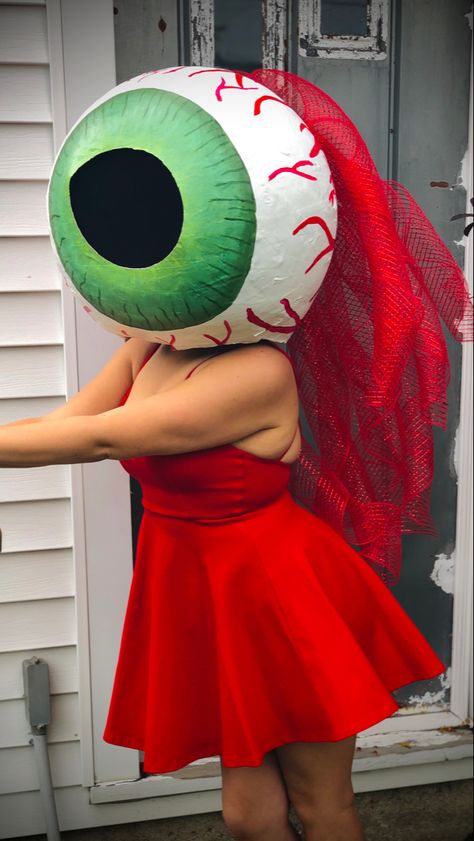 Eyeball Costume Diy, Eyeball Costume, Terrifying Halloween Costumes, Eye Costume, Scarlet Witch Costume, Terrifying Halloween, Creative Costume, Halloween Ball, Monster Costumes