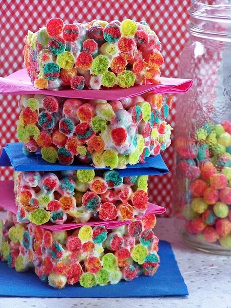 Trix krispies bars stacked on top of one another with colorful napkins in between each layer. A tall mason jar filled with cereal is next to the bars. Trix Cereal, Cereal Snacks, Cereal Treats, Polka Dot Party, Dot Day, Puppy Chow, Crispy Treats, Easy Treats, Rice Crispy