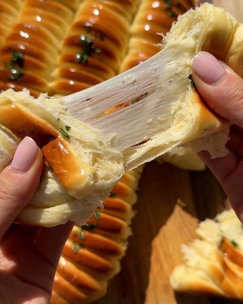 Cheesy Mozzarella Stuffed Bread 🥖🧀 | Mozzarella, bread | Soft and cheesy mozzarella stuffed bread 🥖🧀 | By FOODbible | Facebook Soft And Cheesy Mozzarella Stuffed Bread, Mozzarella Bread, Cheese Bread Recipe, Stuffed Bread, Bread Soft, Bake Bread, Cheesy Bread, Delicious Snacks, Favorite Meals