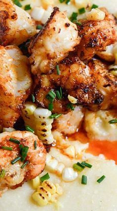 Brown Butter Shrimp, Gouda Grits, Shrimp And Grits, Butter Shrimp, Shrimp Dishes, Seafood Dinner, Idee Pasto Sano, Southern Cooking, Grits