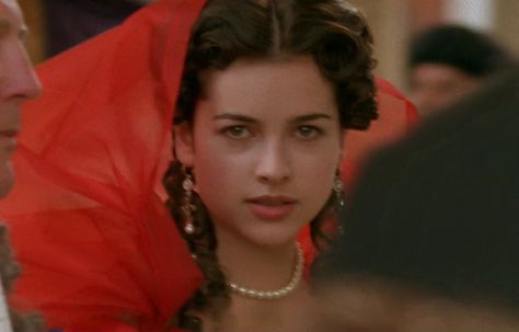 Amelia Warner Period Piece Movies, Lorna Doone, Amelia Warner, Margaery Tyrell, Vampire Stories, Costume Drama, Face Photo, Movie Review, Romantic Movies