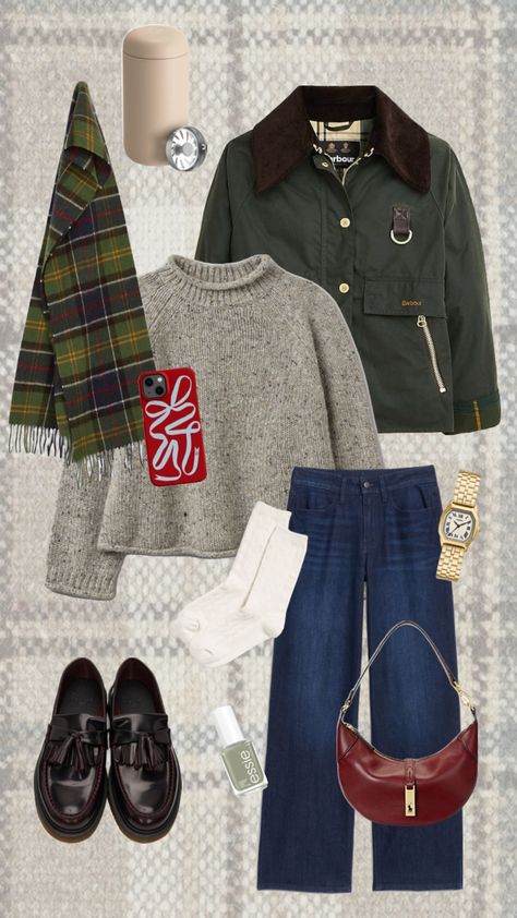 fall in new england ✨ New England Street Style, England In March Outfits, Cute Winter Concert Outfits, New England Outfit Aesthetic, England Outfits Winter, New England Winter Outfit, New England Outfit, New England Fall Outfits, England Outfits