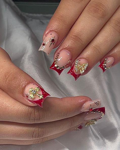 Short nails/frenchie appreciation 😮‍💨💞 Short Nails Ideas Square, Short Squared Frenchies, Red Short Nails Acrylic, Short Square Acrylic Nails Vivienne Westwood, French Tip Red Nails, Frenchie Design Nails, Short Red Nails Ideas, Short Acrylics With Charms, Red French Tip Nails Short