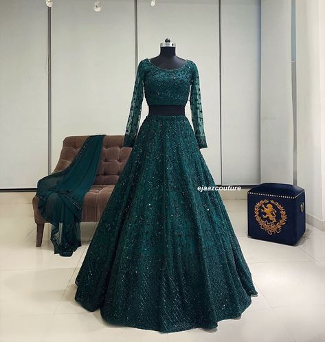 24.6k Likes, 138 Comments - Ejaaz Couture (@ejaazcouture) on Instagram: “Deep forest green hand embroidered lehenga set //…” Emerald Green Lehenga, Ejaaz Couture, Dark Green Lehenga, Hair Down Styles, Bridal Sarees South Indian, Desi Wedding Dresses, Lehenga Choli Wedding, Deep Forest Green, Green Lehenga