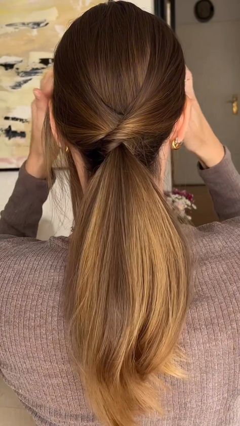 Long Ponytail Hairstyles, Hair Style Vedio, Long Hair Ponytail, Easy Hairstyles For Thick Hair, Cute Quick Hairstyles, Ponytail Hairstyles Easy, Easy Hairstyles For Medium Hair, Easy Hair Updos, Hair Tutorials Easy