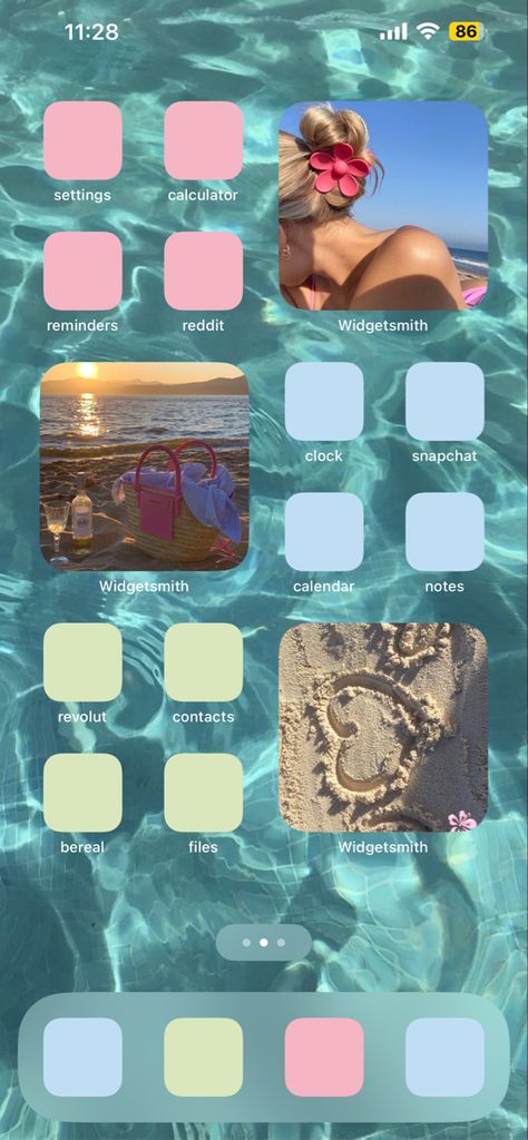 Iphone Summer Theme, Summer Theme Home Screen, Summer Homescreen Aesthetic, Home Screen Layout Iphone Preppy, Decorated Homescreen, Iphone Theme Ideas Summer, Summer Ios Homescreen Layout, Summer Ipad Homescreen, Summer Ios 16 Homescreen