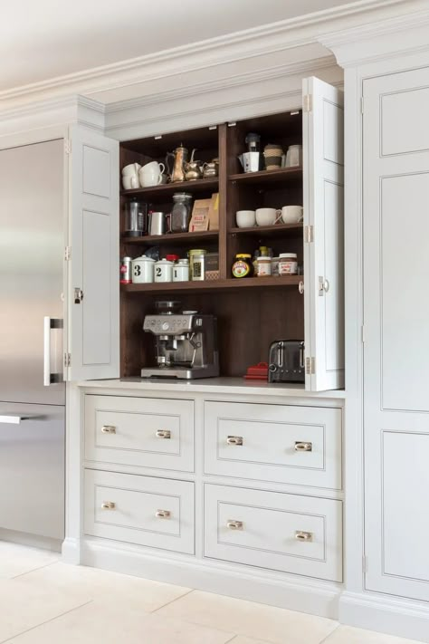 Breakfast Cupboard, Classic Contemporary Kitchen, Humphrey Munson, Pantry Cupboard, Kitchen Pantry Design, Butlers Pantry, Butler Pantry, Lake Cottage, Pantry Design