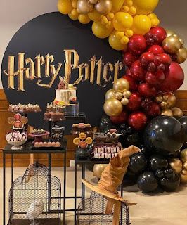 66 ideas de decoración para Cumpleaños de Harry potter Harry Potter Baby Birthday, Tort Harry Potter, Harry Potter Decorations, Harry Potter Shower, Harry Potter Party Decorations, Harry Potter Theme Birthday, Harry Potter Halloween Party, Cumpleaños Harry Potter, Harry Potter Birthday Cake