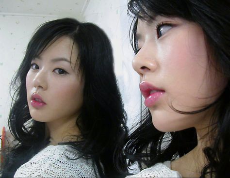 2000 Makeup Trends, 2000 Makeup, Claws Makeup, 2000s Makeup Looks, Makeup Board, Korean Ulzzang, Cute Makeup Looks, Kiss Makeup, 가을 패션