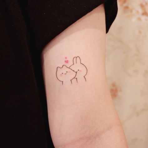 Aesthic Tattoo, Smol Tattoos, Hamster Tattoo, Pig Nails, Cute Cat Tattoo, Feet Nail Design, G Tattoo, Couple Tattoos Unique, Single Line Tattoo