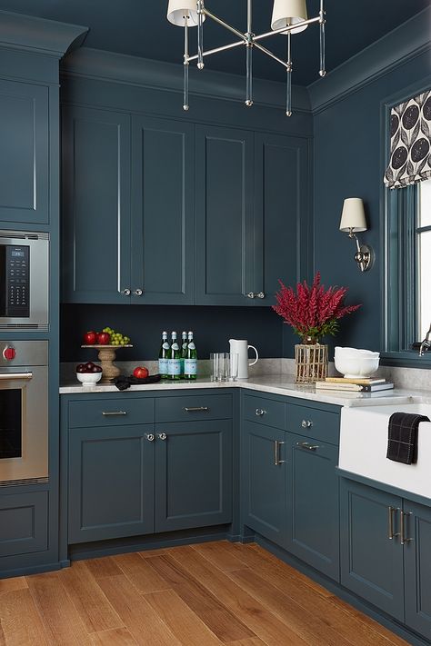 Sherwin Williams SW 7625 Mount Etna Blue cabinet Paint Color #SherwinWilliamsSW7625MountEtna #bluecabinet #paintcolor Dark Blue Kitchen Cabinets, Dark Blue Kitchens, Grey Blue Kitchen, Paint Kitchen Cabinets, Kitchen Wall Cabinets, Blue Kitchen Cabinets, Paint Kitchen, Dark Kitchen, Smitten Kitchen